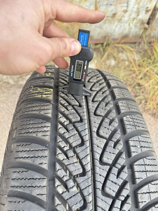 255 60 R18 Good Year комплект зима 4шт