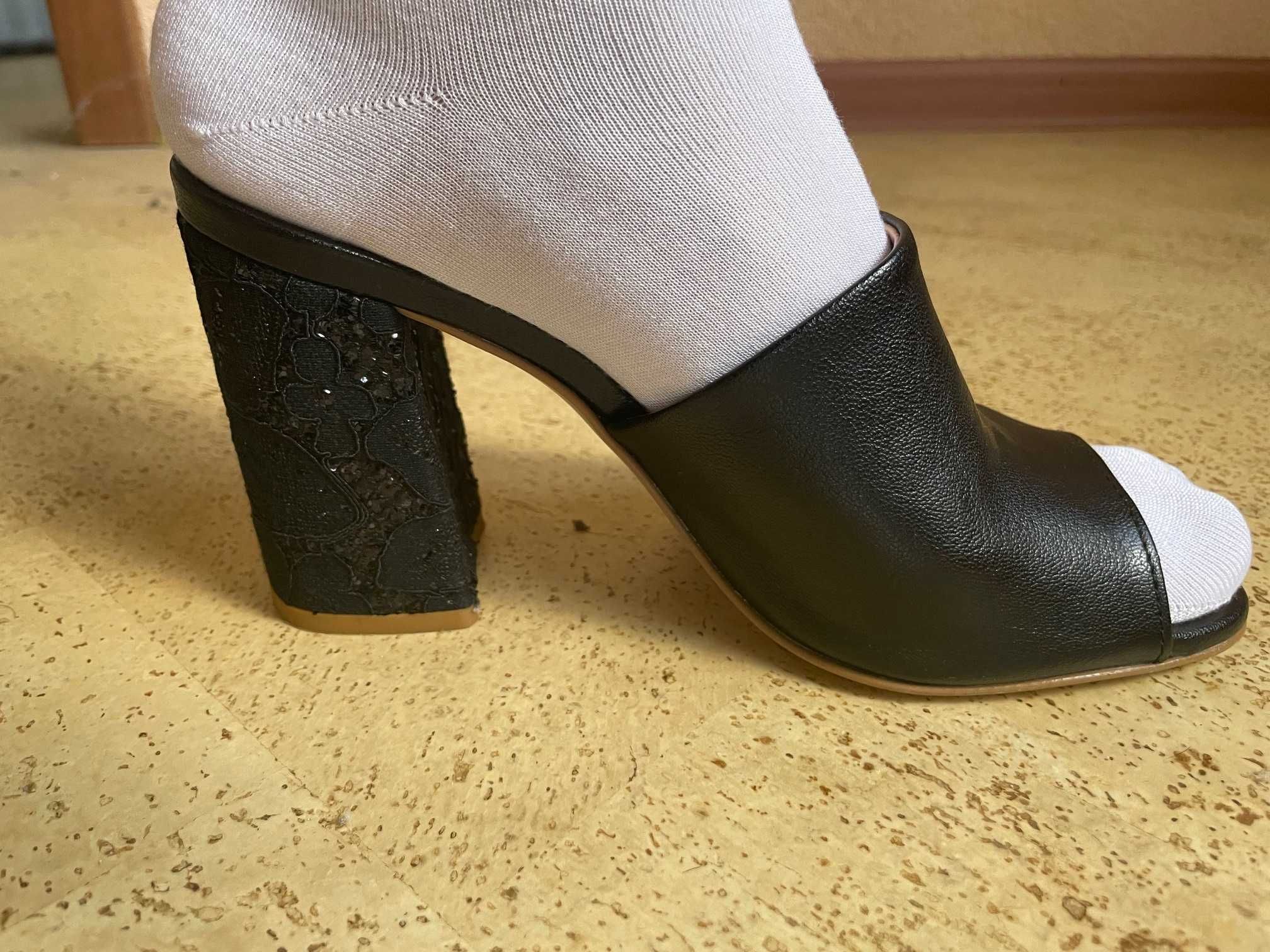 жіночі сабо р.38 Італія