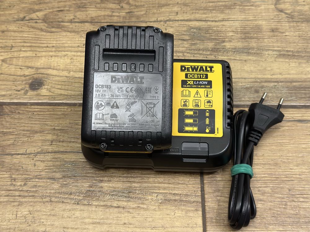 Zestaw | akumulator 18V 2AH - 2023r. + ładowarka DCB112 | DeWalt