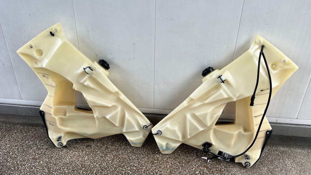 KTM 990 Safari tank 45 Lt