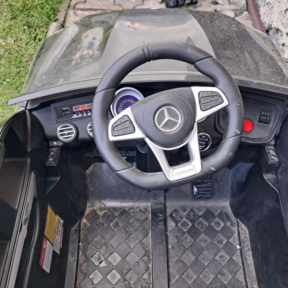 Autko dla dzieci mercedes amg