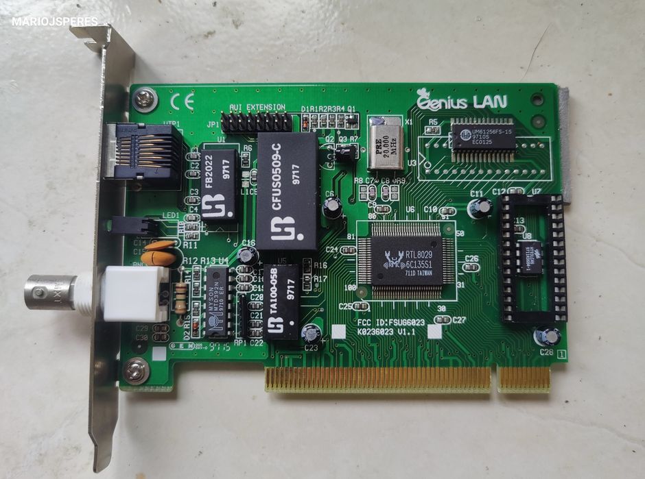 PC .Placa PCI Genius RTL8029AS 10Mbps RJ45/BNC Ethernet