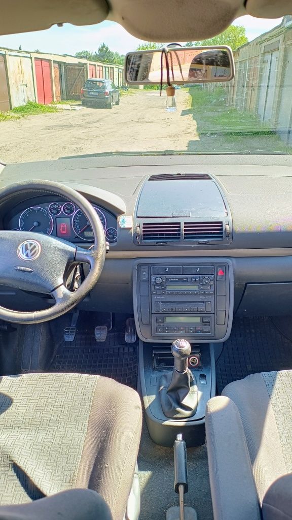 VW Sharan 1.9tdi 130KM 2004r.