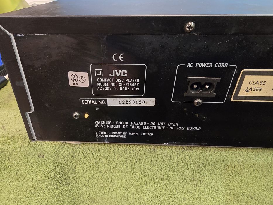 JVC XL-F154 zmieniarka odtwarzacz CD.
