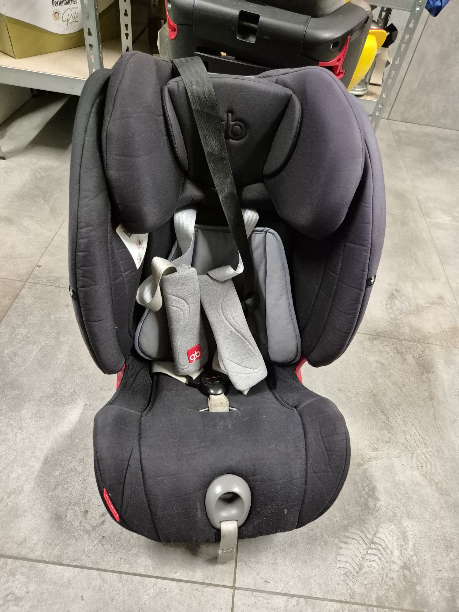 Fotelik samochodowy gb 9 do 18 kg i 15-36 kg. Isofix