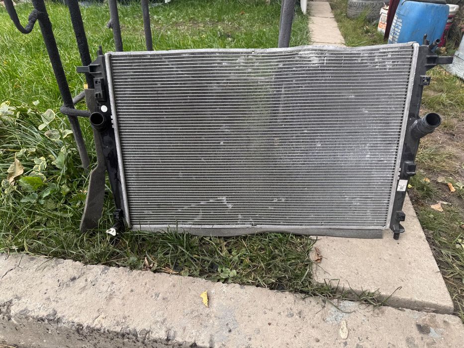 радіатор мазда 3 5 сх5 mazda 3 6 cx5 охолодження радиатор PAF315200B