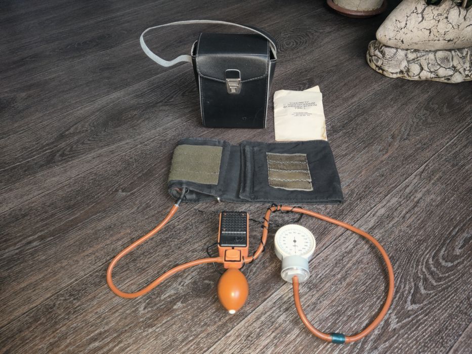 Тонометр з електронним фонендоскопом ТЕФ 1