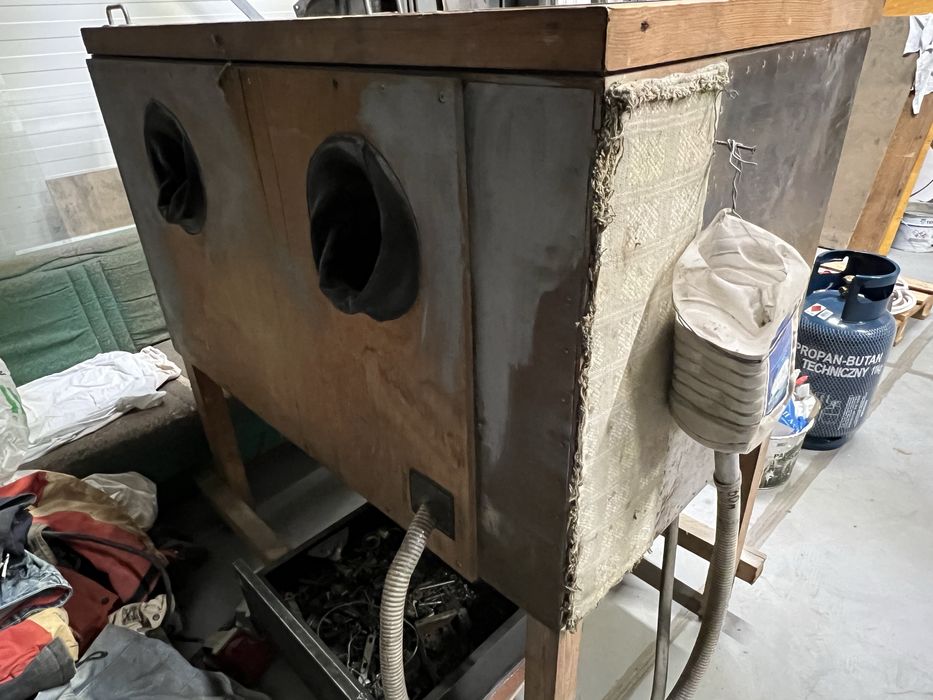 Бокс для піскоструя