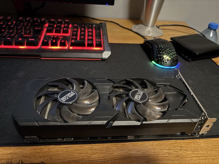 Karta graficzna Gigabyte GTX 1060 3gb