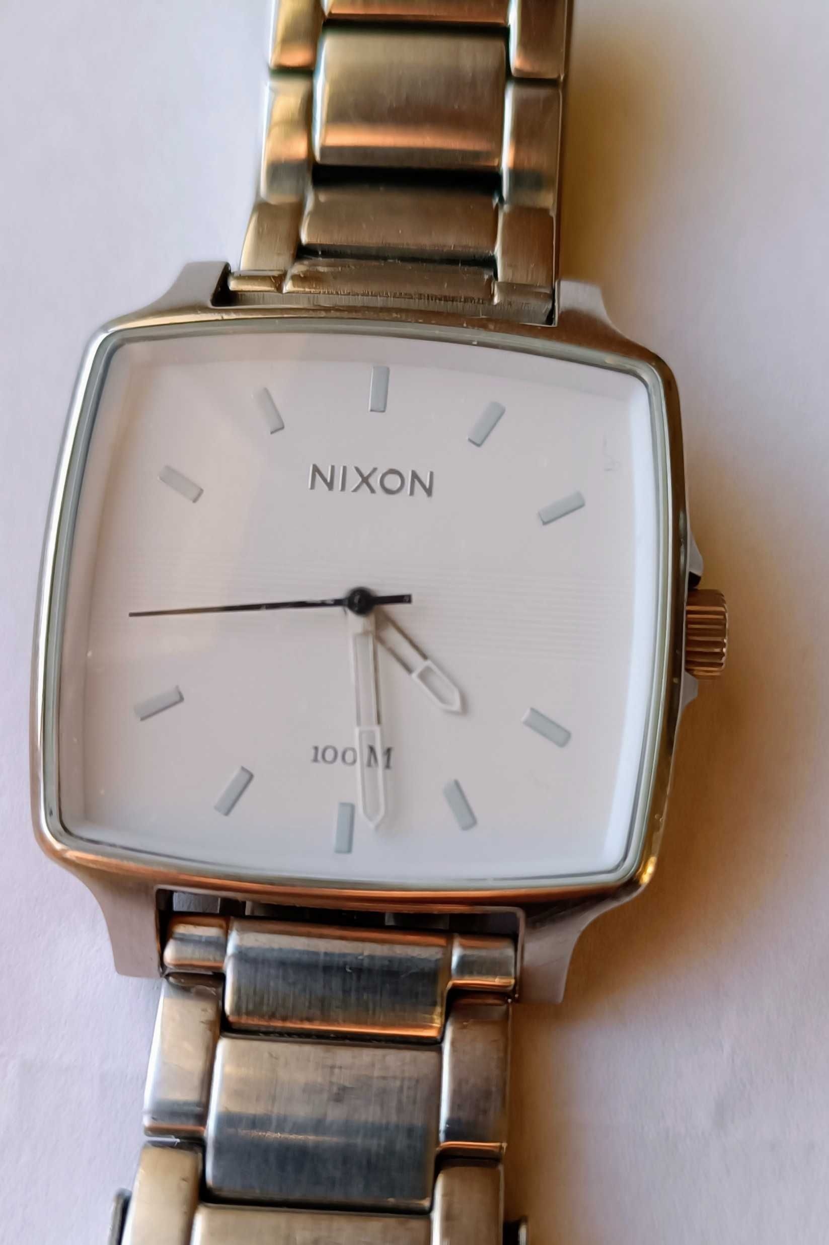 Relógio Nixon "The Cruiser" Silver/White