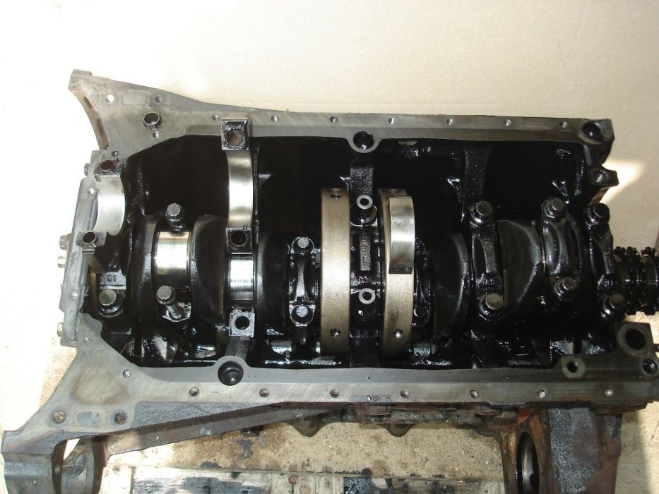 Блок двигателя мотора пенек (ДВС) ОМ 601 2.3D Mercedes