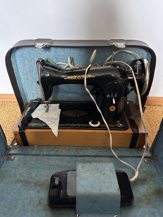 Швейна машинка подільського заводу «Подольск»