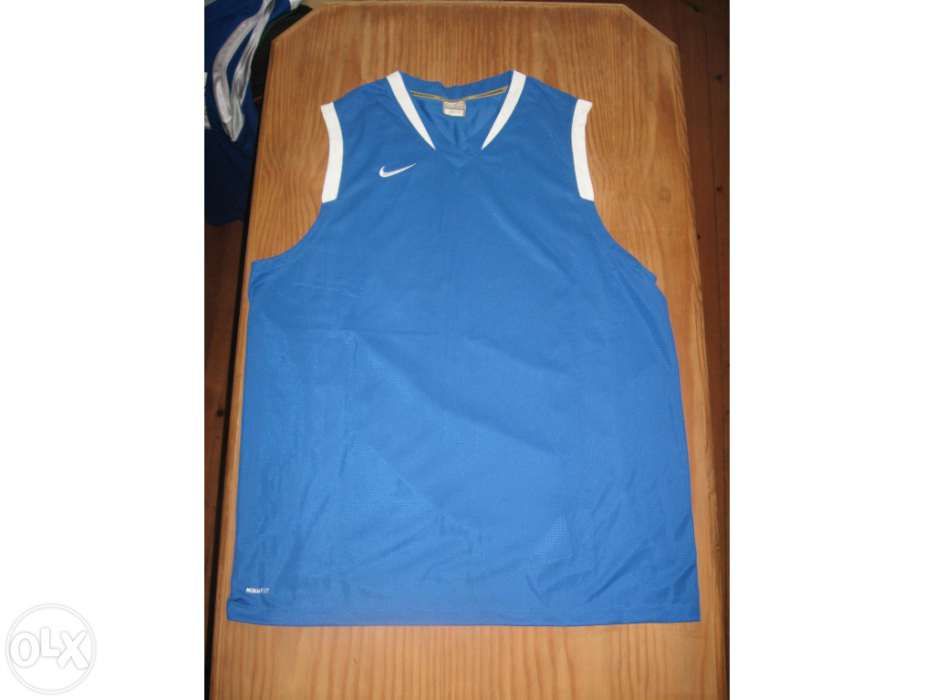 Conjunto Desportivo Nike