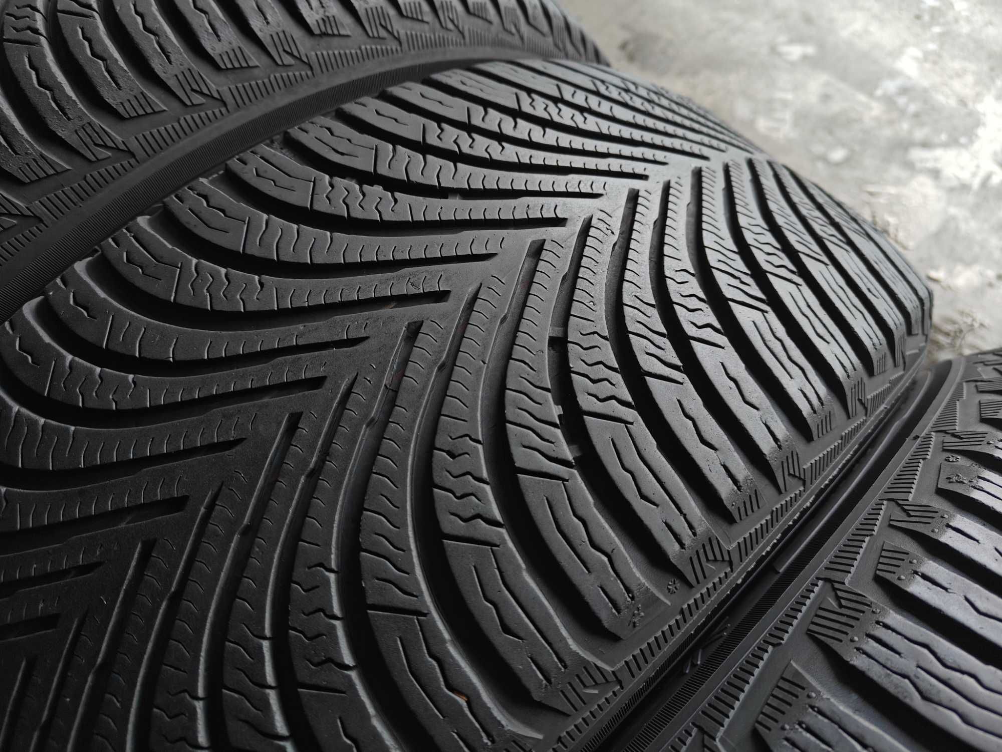 R17 215 55 шини зимові Michelin Alpin 5 made Germany