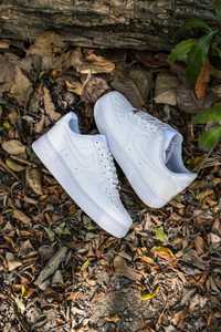 Nike Air Force 1 Low 07 White EU 42 Unisex