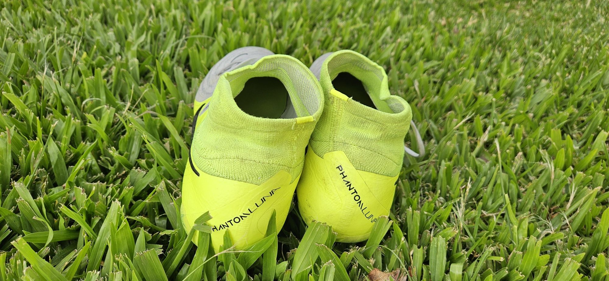 Chuteiras Nike Phantom Luna Pro