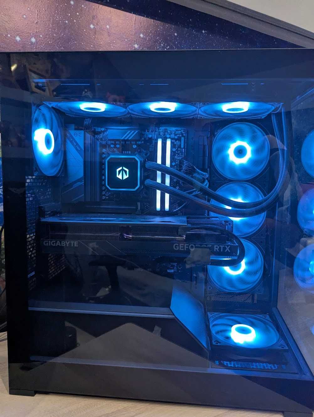 Komputer do GIER AMD Ryzen 7 7800X3D / RTX 4080 SUPER / 32GB RAM/ 2TB!