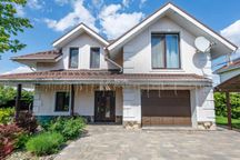 Продаж Будинок 5-к 230 м.кв  Крушинка Газ Басейн Сонячні панелі