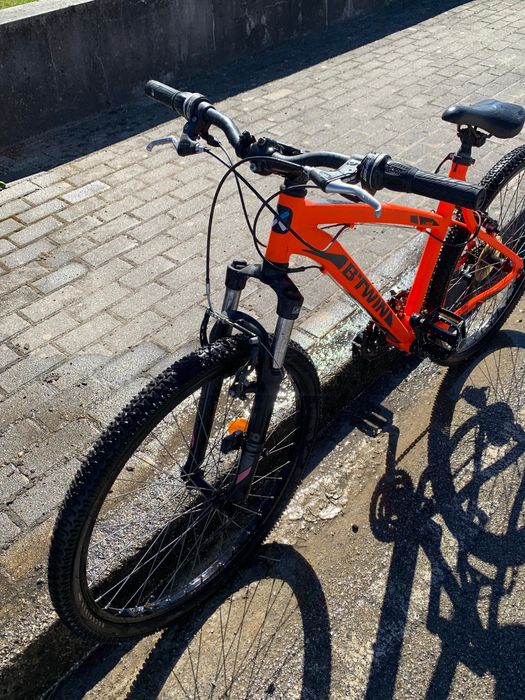 Bicicleta btwin laranja