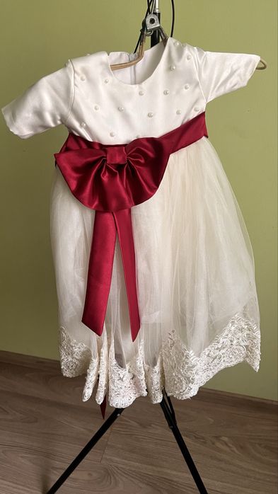 Сукня для дівчинки