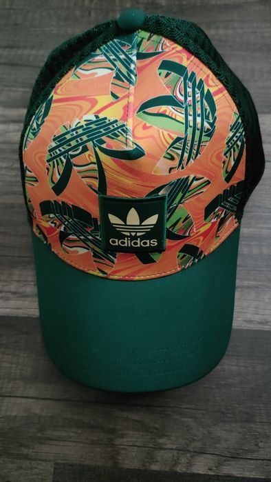 świetna czapka z daszkiem ADIDAS w idealnym stanie