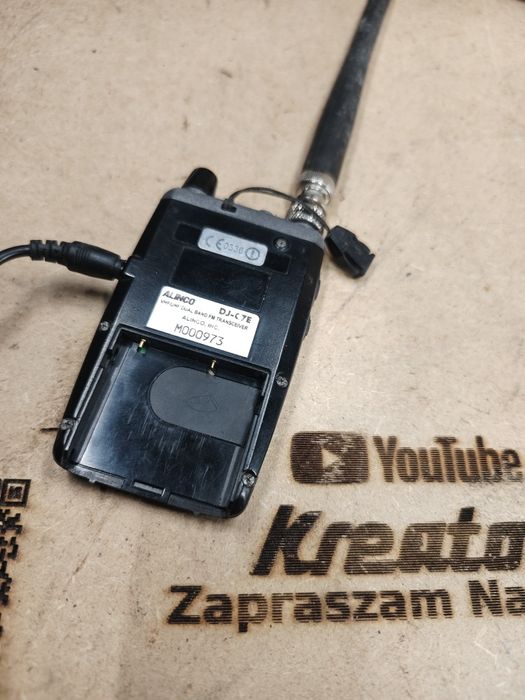 Alinco  VHF/UHF radio