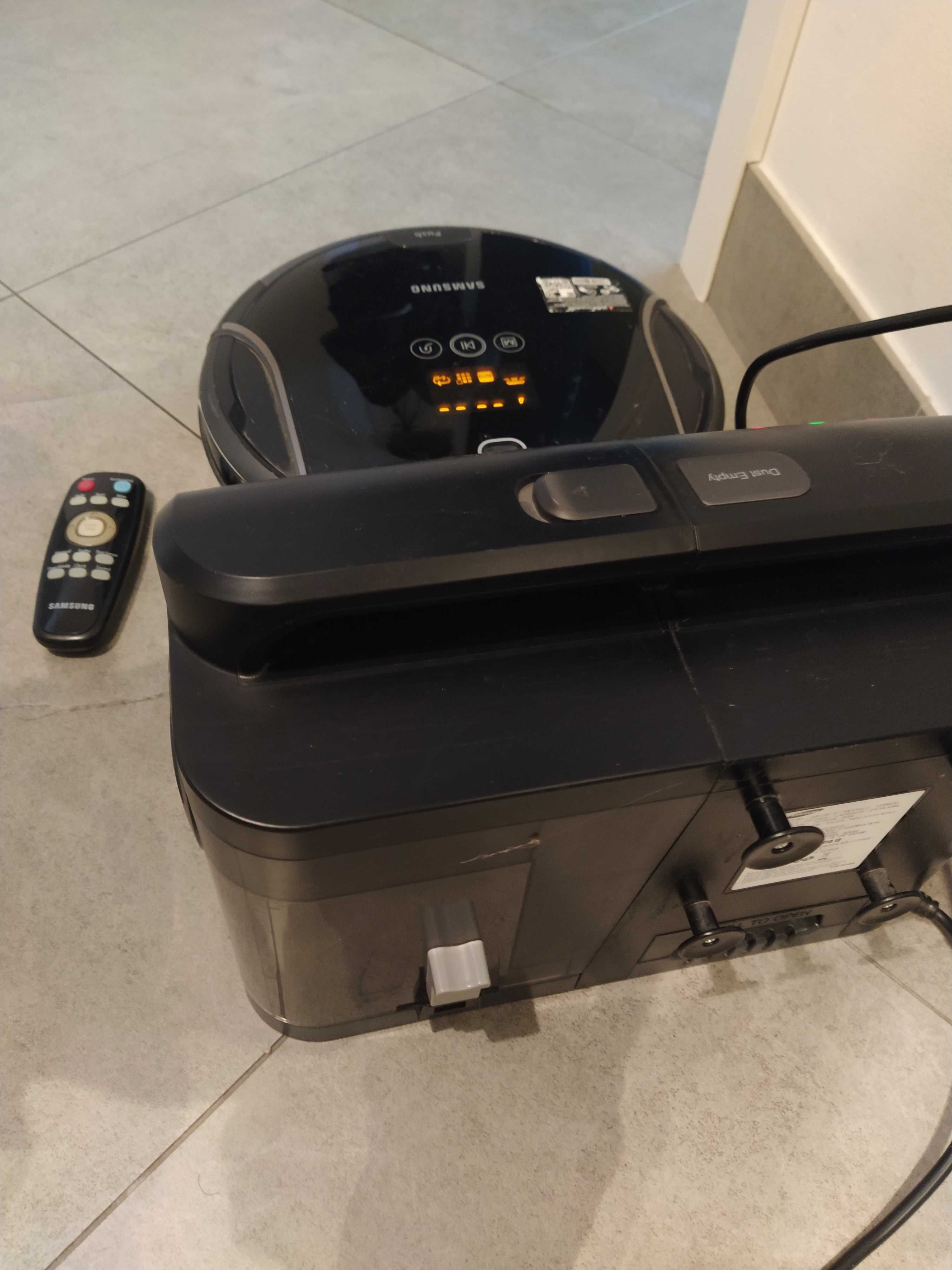 Odkurzacz / robot samo sprzątający SAMSUNG SRR600