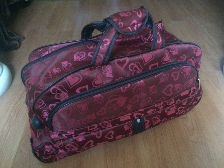 Сумка дорожные на колесах