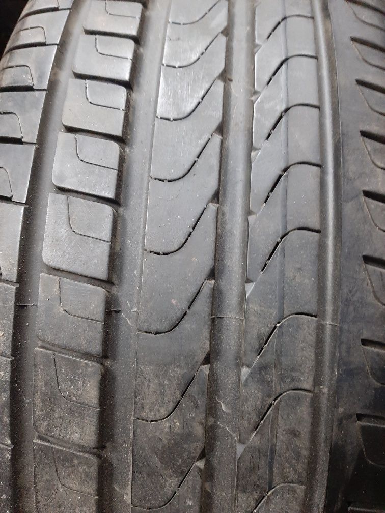 225/60/16 Pirelli Cinturato