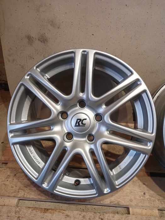 Продам диски r16 5×114,3