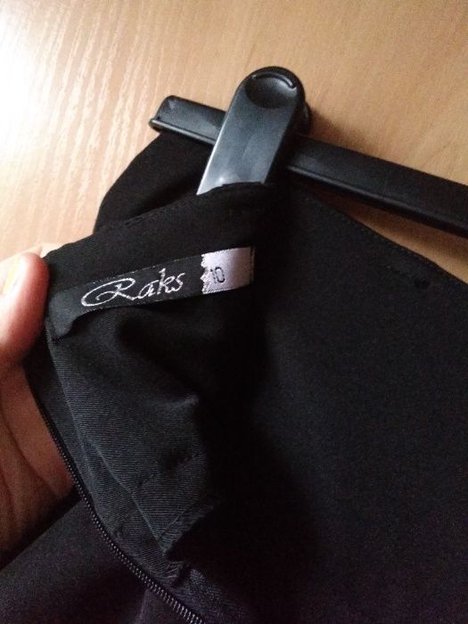 Юбка спідниця олівець 42/46 р-р з баской