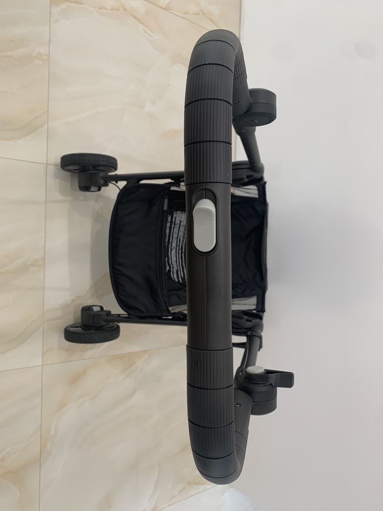 Okazja jak nowy Wózek Baby jogger tour lux 4w1