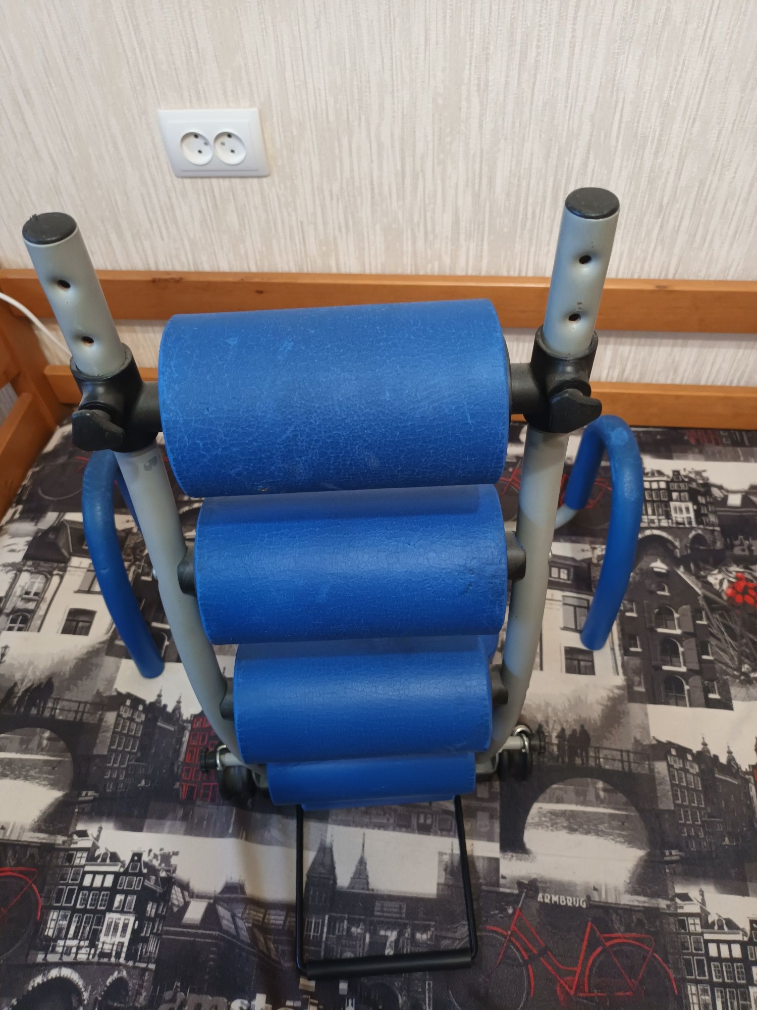 Продам тренажёр  для пресса  AB ROCKET
