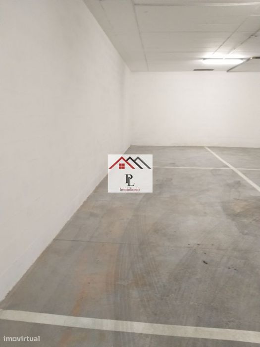 Estacionamentos Duplos Cobertos, Urb. Quinta da Portela, COIMBRA