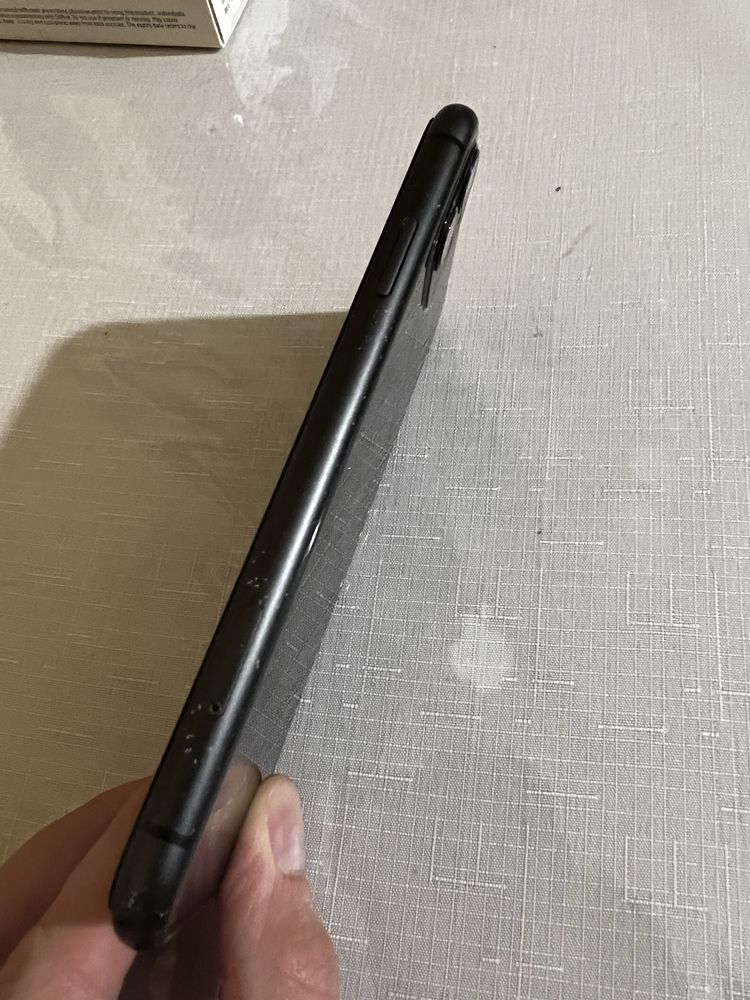 iPhone 11 64 Black Neverlock Айфон 11 128 Чорний