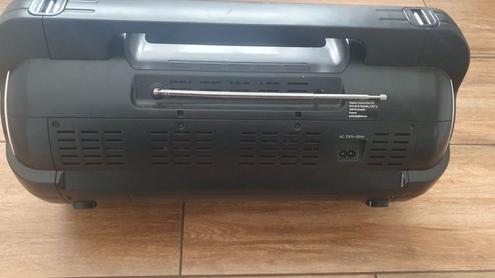 Boombox Bigben CD mp3 usb BT