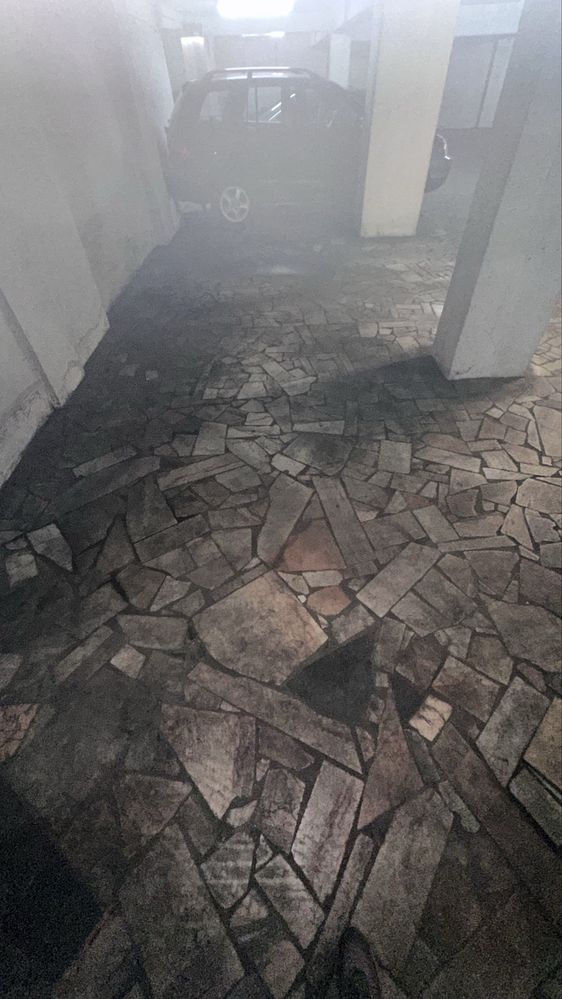 Garagem parqueamento