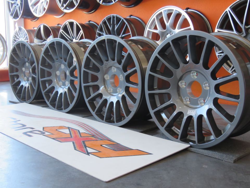 Jantes Braid Winrace S 17 x 8 et 35 5x120  Antracite VW Amarok + Range
