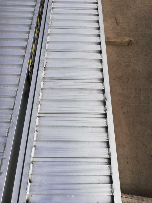 Najazdy Aluminiowe Włoskie 3m 5250kg Dostawa 0zł