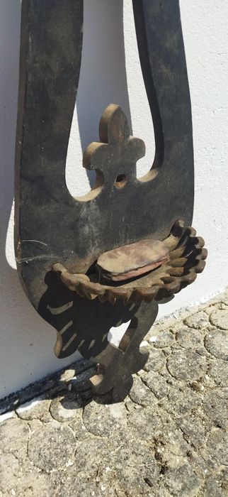 Peanha floreira madeira