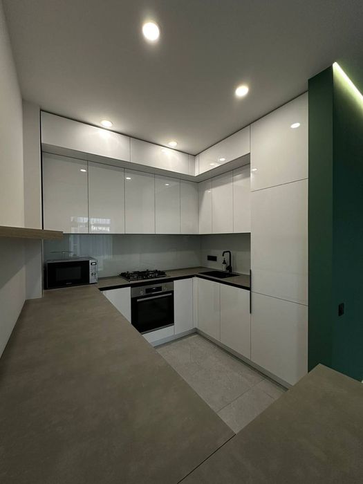 Оренда 3-кім. квартири 67 м.кв., в. Пасічна