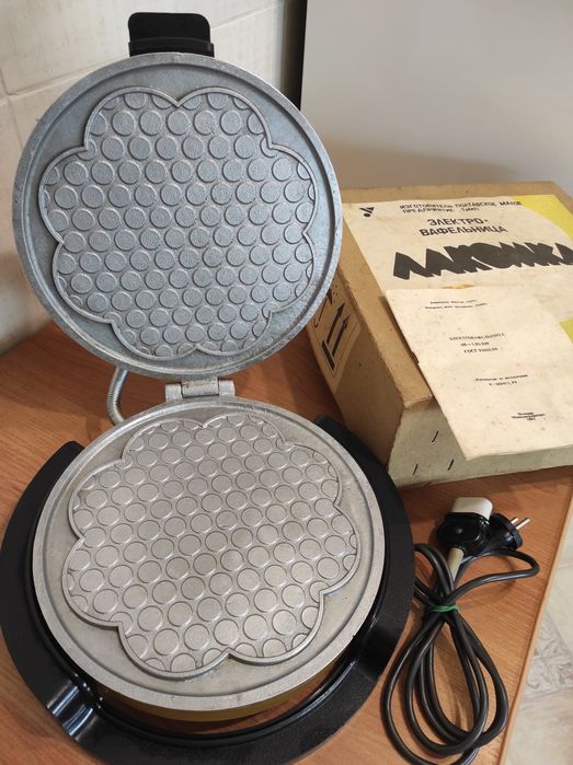 Вафельниця важка, велика, ссср