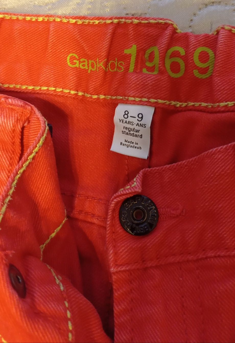 Spodnie jeansowe czerwone chłopięce 134/140 GAPKIDS