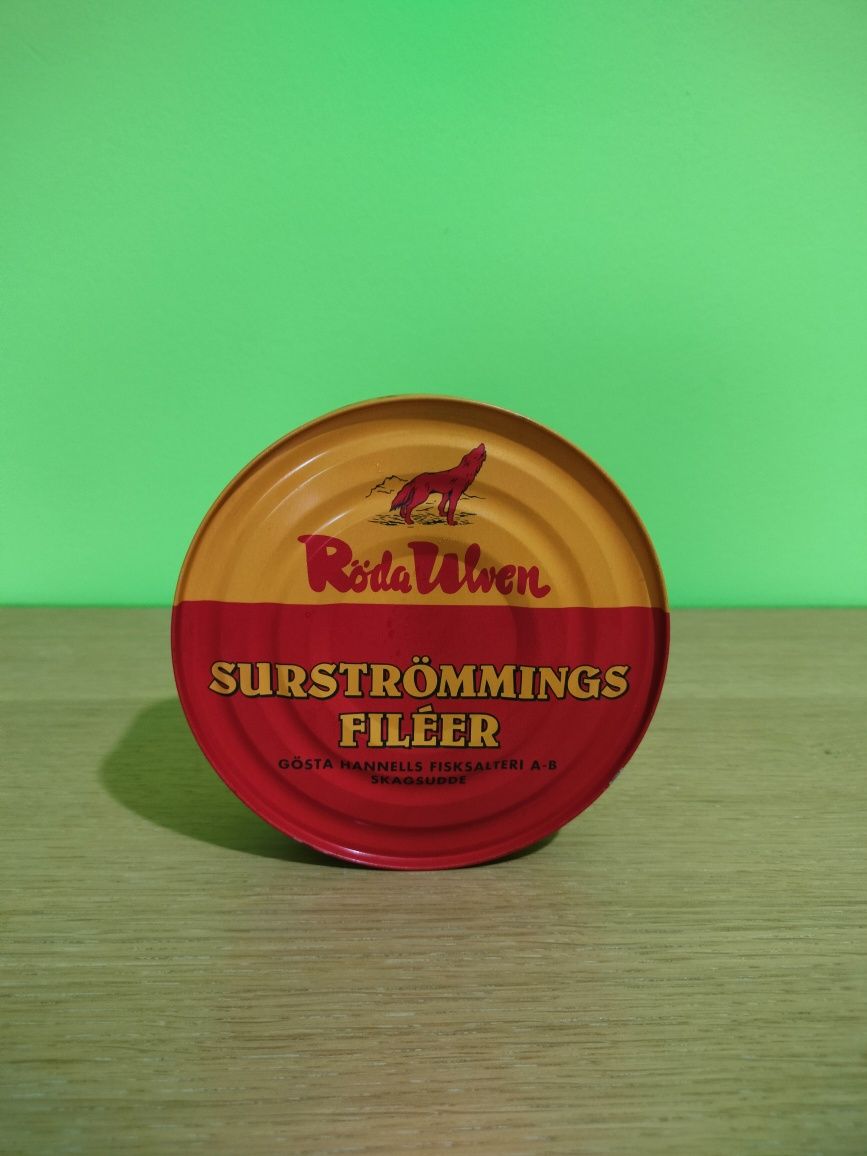 Szweckie Kiszone śledzie Surstrumming