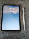 IPad mini 6 LTE + Apple Pencil 2 + trzy etui