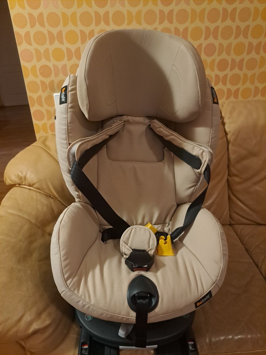 Дитяче автокрісло BeSafe Izi comfort X3 isofix