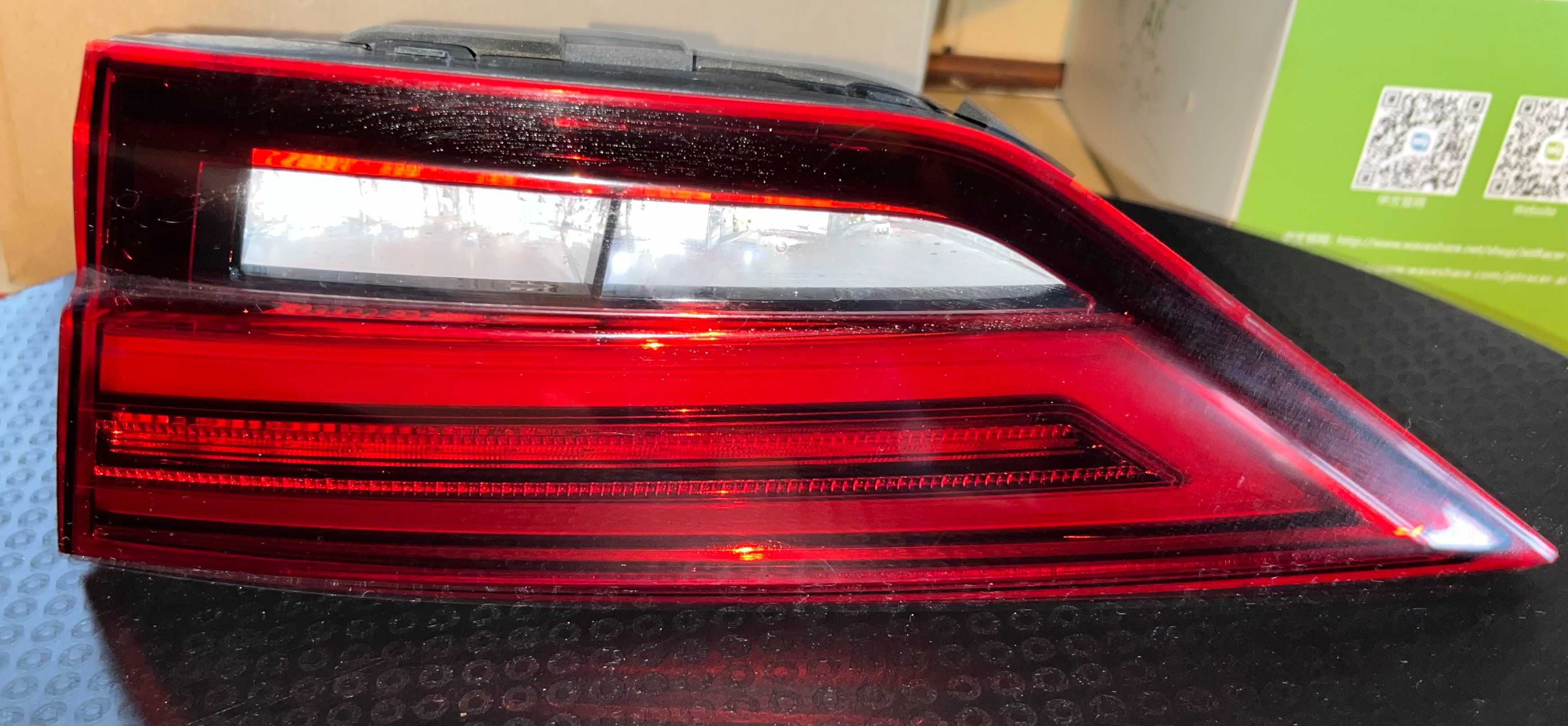 Lampy tył AUDI A3 8V5 USA