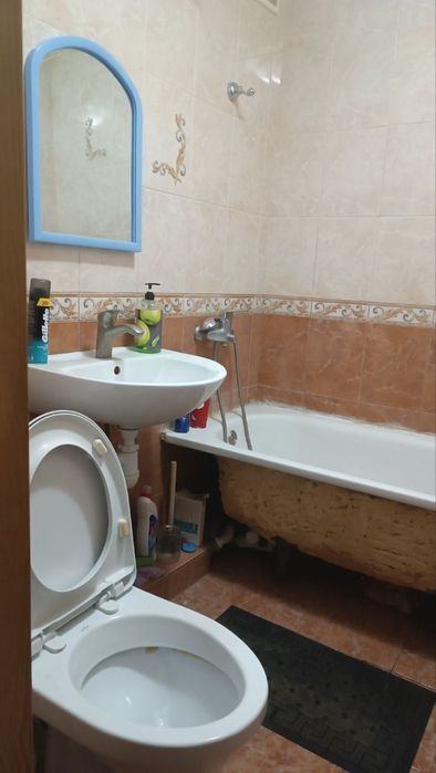 Здам ч/б з двох кімнат зі всіма зручностями на Старому місті  р-н Роше