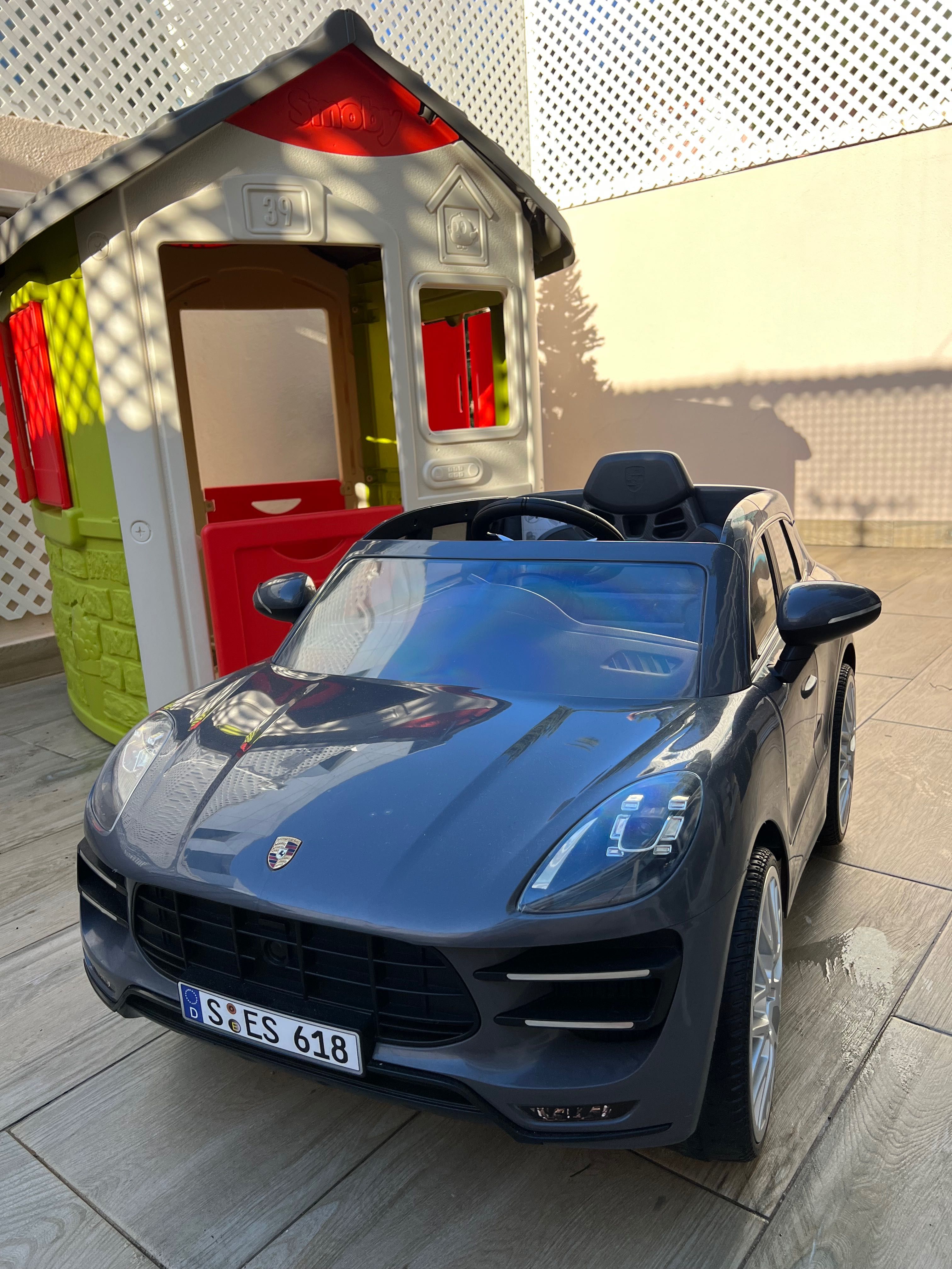 Porshe Cayan eletrico 6v sem comando em muito bom estado, usado 1