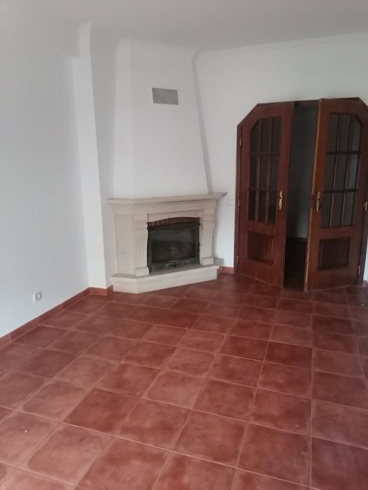 T2 urb. quinta da cerca venda do alcaide